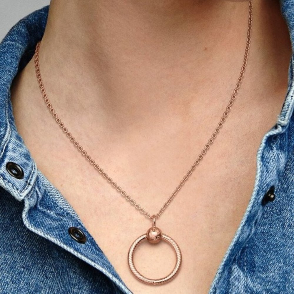 Pandora Moments Small O Pendant with Chain